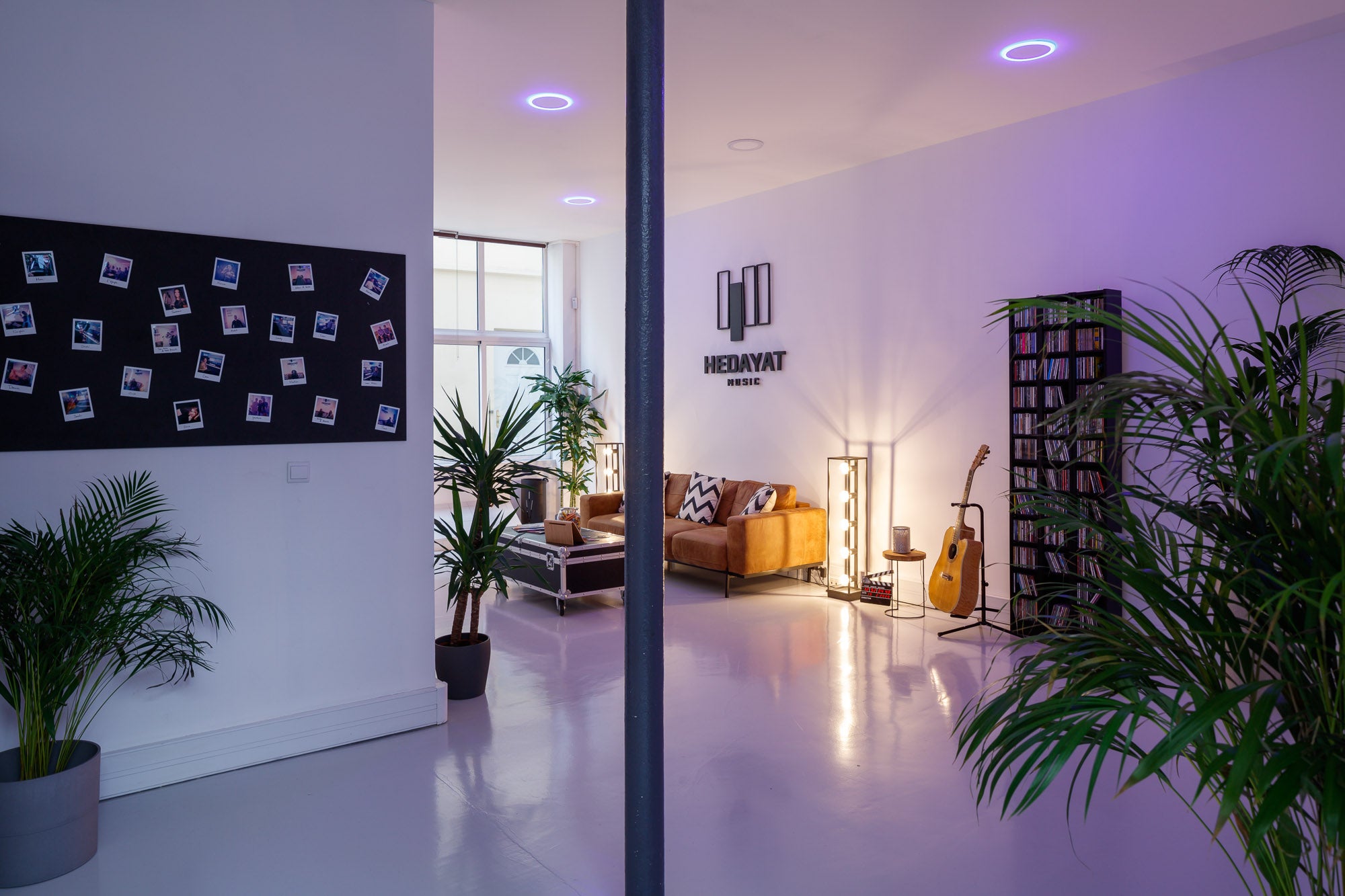 entrée du studio d'enregistrement Hedayat Music