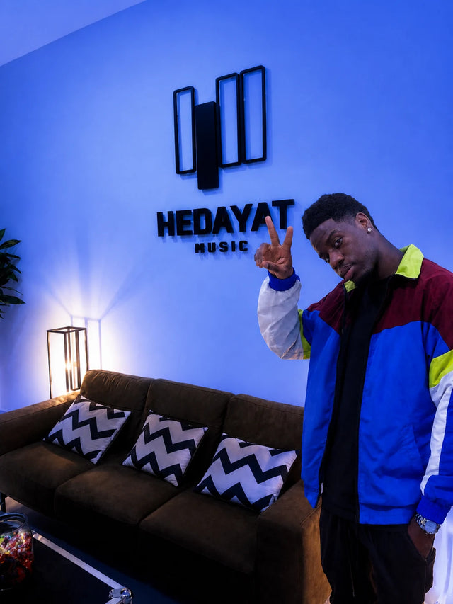 Franglish dans le lounge du studio Hedayat Music
